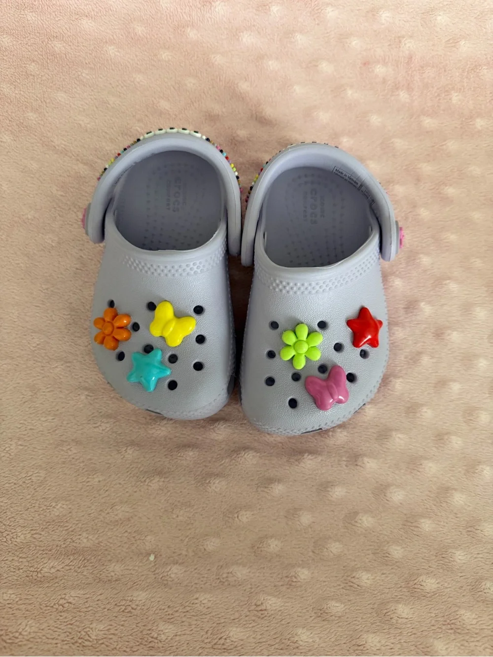Kids Light Gray Clog Shoes with Colorful Charms